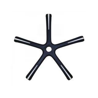 Крестовина пластик d 670-1 м/п